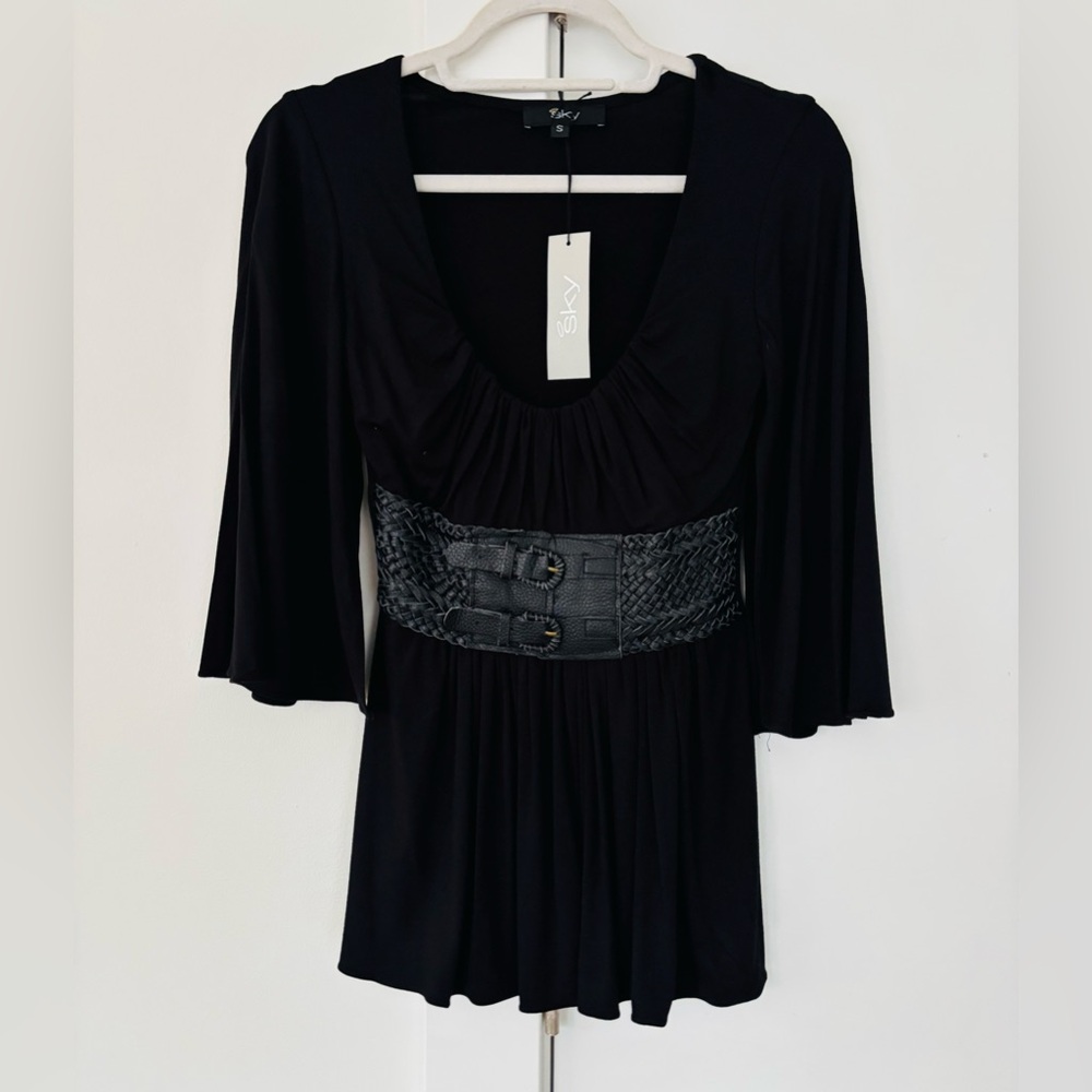 NWT Sky Low Cut Belted Butterfly Sleeve Top Black Size Small